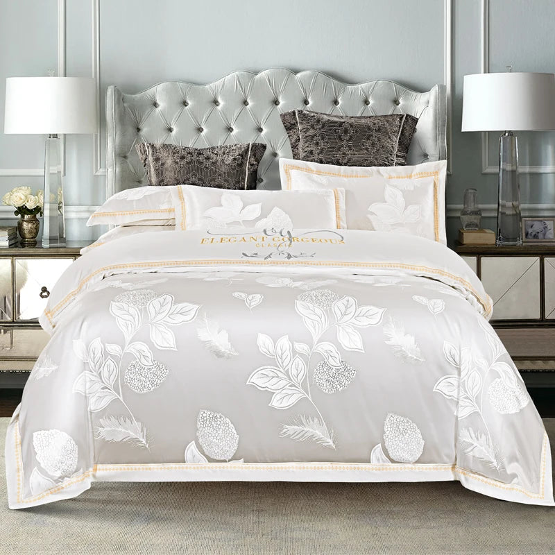 Luxury Soft Bedding Set Floral White Blue Comfort A/B High-End Embroidery Duvet Pillowcase Bed Sheet Queen King Size